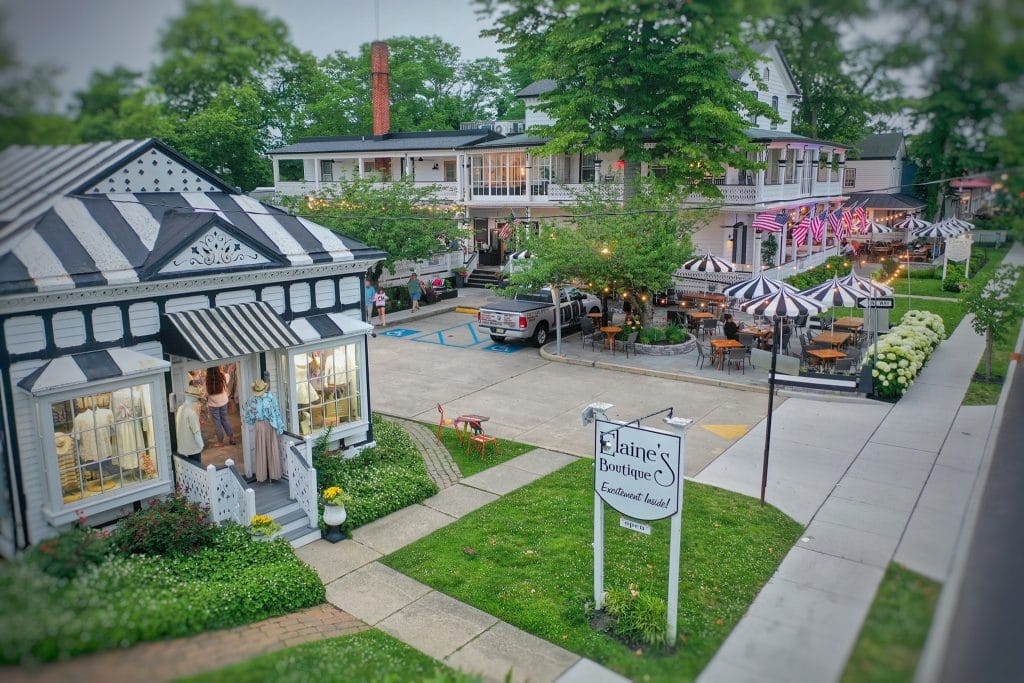 default svg+xml;charset=utf -