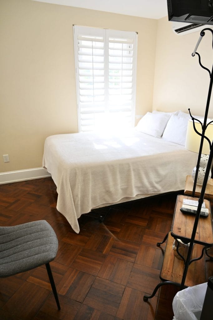 Boutique-Hotel-Nest-13-Elaines-Cape-May-edited-3 svg+xml;charset=utf -