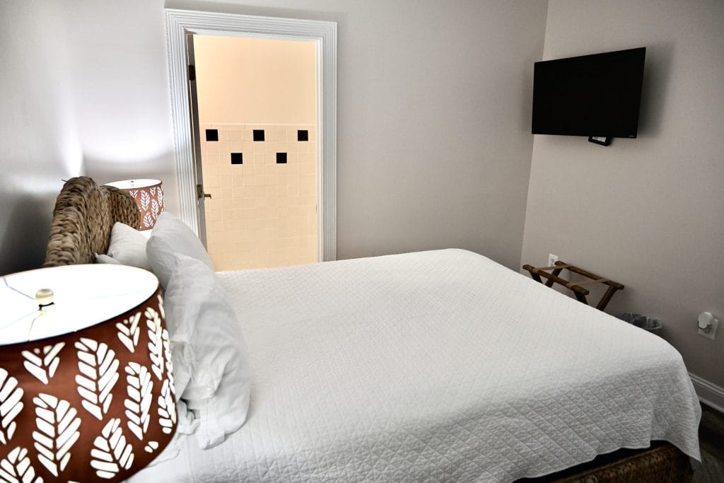 Boutique-Hotel-Nest-2-Elaines-Cape-May-edited-6 svg+xml;charset=utf -