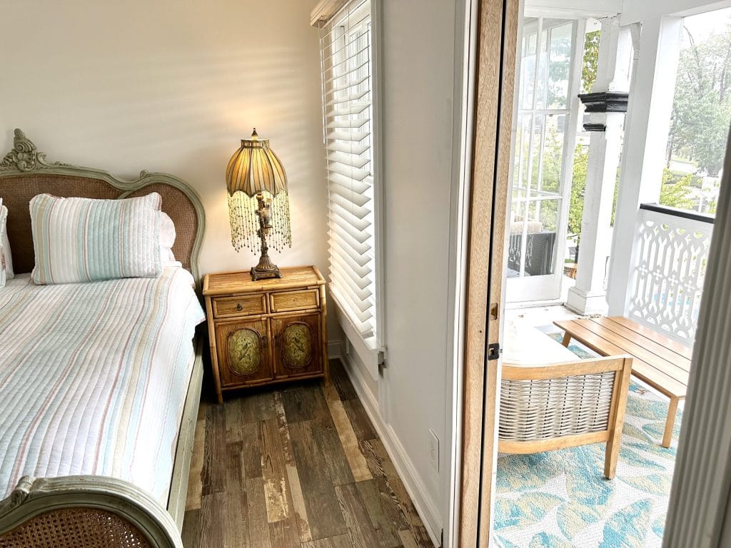 Boutique-Hotel-Nest-6-Elaines-Cape-May-edited-2 svg+xml;charset=utf -